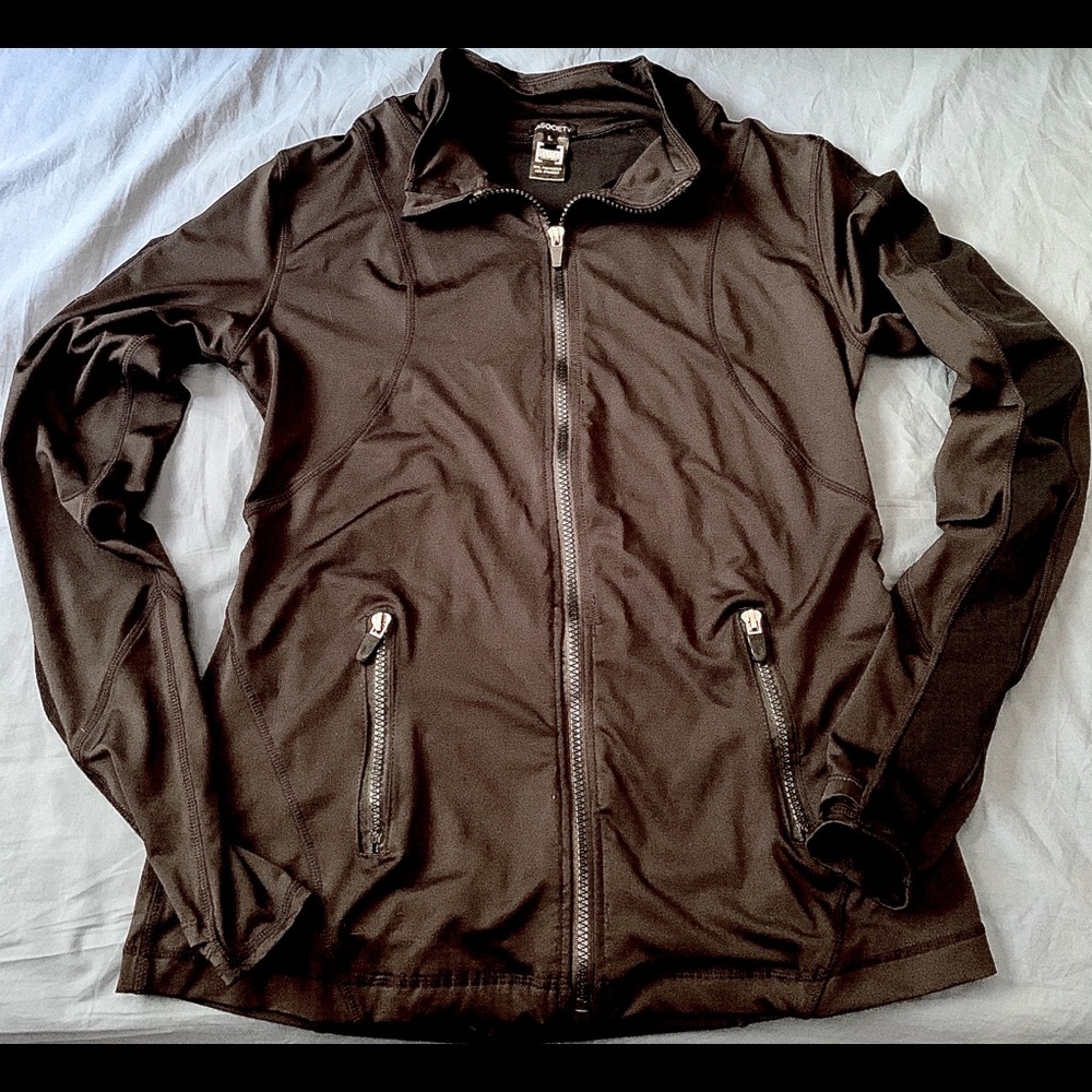 Women’s large light weight workout jacket.